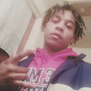 Meet your Posher, Gregory